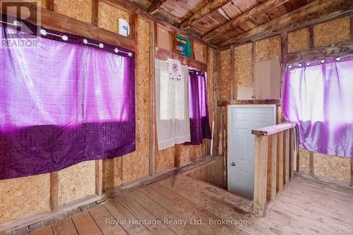 2 Fenelon Way, Kawartha Lakes (Lindsay), ON - Indoor Photo Showing Bathroom