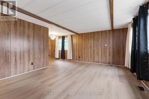 2 Fenelon Way, Kawartha Lakes (Lindsay), ON - Indoor Photo Showing Other Room