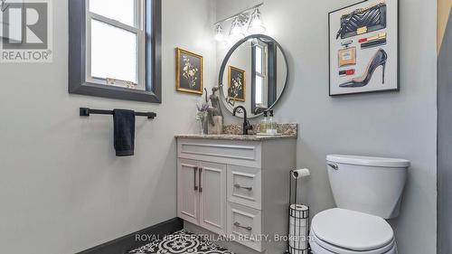 33134 Back Street, Dutton/Dunwich (Iona), ON - Indoor Photo Showing Bathroom