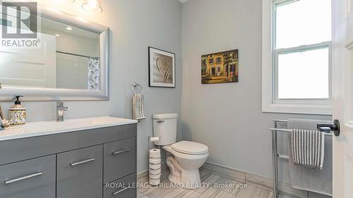 33134 Back Street, Dutton/Dunwich (Iona), ON - Indoor Photo Showing Bathroom