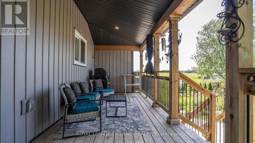 33134 Back Street, Dutton/Dunwich (Iona), ON - Outdoor With Deck Patio Veranda With Exterior