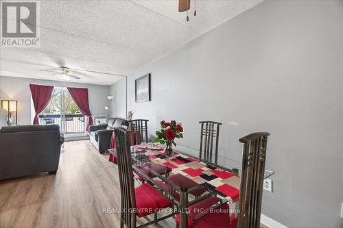 102 - 31 Victoria Street S, Strathroy-Caradoc (Nw), ON - Indoor Photo Showing Dining Room