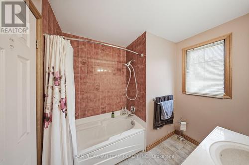 3310 Old Scugog Road, Clarington, ON - Indoor Photo Showing Bathroom