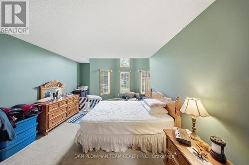 3310 Old Scugog Road, Clarington, ON - Indoor Photo Showing Bedroom