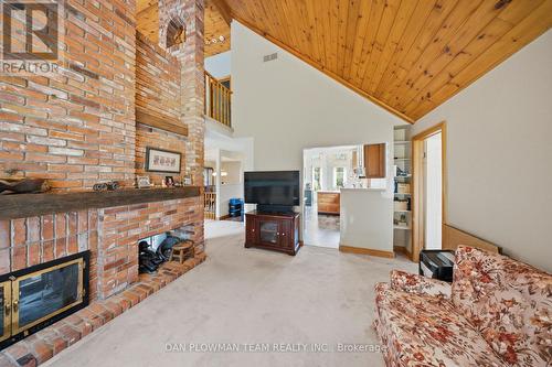3310 Old Scugog Road, Clarington, ON - Indoor With Fireplace