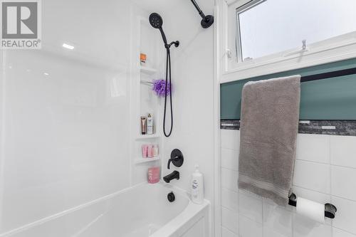 61 Reid Street, St. John'S, NL - Indoor Photo Showing Bathroom