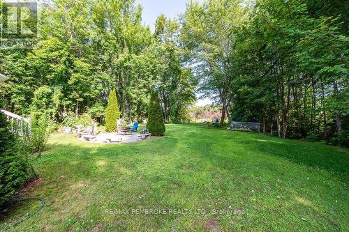 1692 Black Bay Road, Petawawa, ON - Outdoor