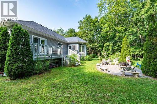1692 Black Bay Road, Petawawa, ON - Outdoor