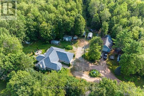 1692 Black Bay Road, Petawawa, ON - Outdoor