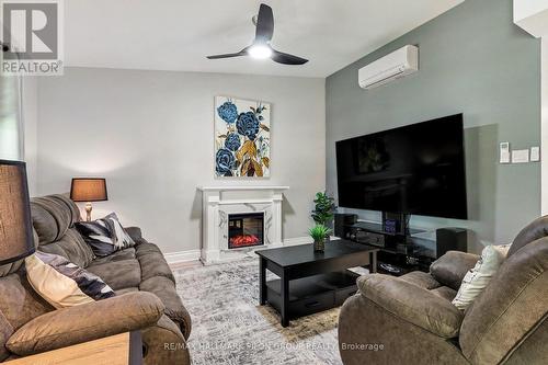 295 - 308 Masters Lane, Clarence-Rockland, ON - Indoor Photo Showing Living Room With Fireplace