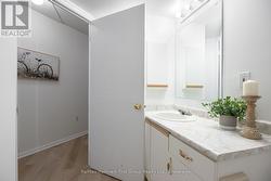 95 Wellington St #213 Bowmanville - 