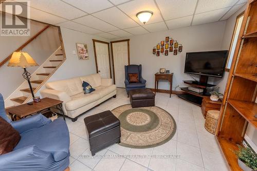 1839 Oak Flats Road, Frontenac (Frontenac Centre), ON - Indoor Photo Showing Other Room