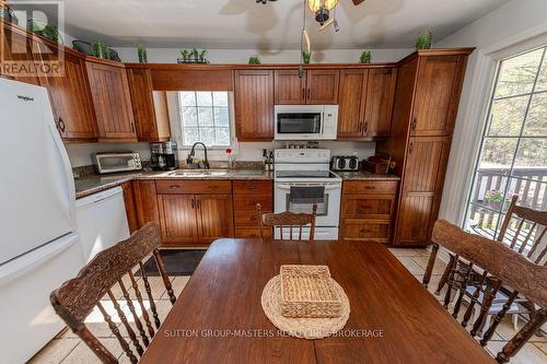 1839 Oak Flats Road, Frontenac (Frontenac Centre), ON - Indoor