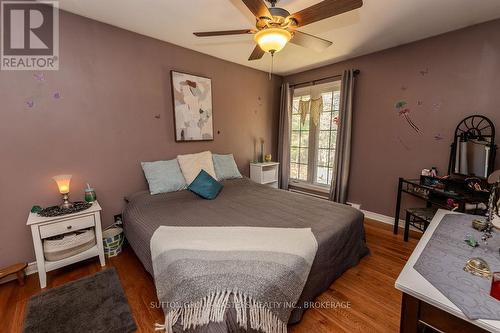 1839 Oak Flats Road, Frontenac (Frontenac Centre), ON - Indoor Photo Showing Bedroom