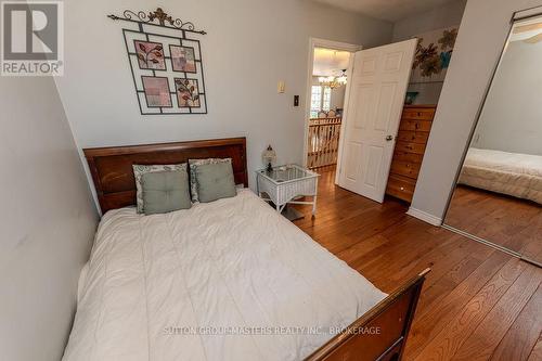1839 Oak Flats Road, Frontenac (Frontenac Centre), ON - Indoor Photo Showing Bedroom