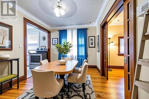 39 Burk Street, Oshawa, ON - Indoor Photo Showing Dining Room