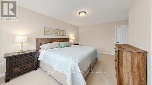 126 Bridlewood Boulevard, Whitby, ON - Indoor Photo Showing Bedroom
