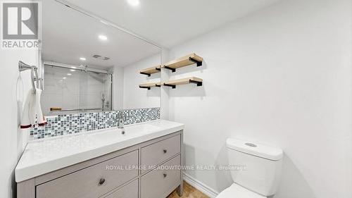 126 Bridlewood Boulevard, Whitby, ON - Indoor Photo Showing Bathroom