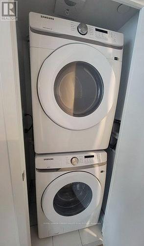 2007 - 1455 Celebration Drive, Pickering, ON - Indoor Photo Showing Laundry Room