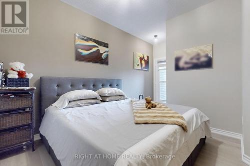 279 Moody Drive, Vaughan, ON - Indoor Photo Showing Bedroom