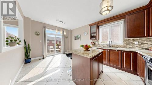 663 Peter Rupert Avenue, Vaughan, ON - Indoor Photo Showing Kitchen With Double Sink