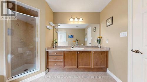 663 Peter Rupert Avenue, Vaughan, ON - Indoor Photo Showing Bathroom