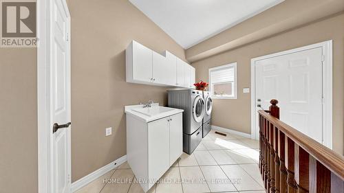 663 Peter Rupert Avenue, Vaughan, ON - Indoor Photo Showing Laundry Room