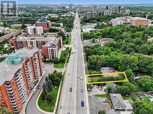 831 Montreal Road, Ottawa, ON - Outdoor