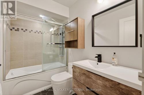 6 - 164 Mcclintock Way, Ottawa, ON - Indoor Photo Showing Bathroom