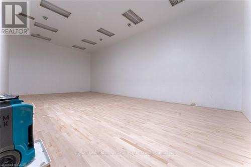 809 - 1276 Maple Crossing Boulevard, Burlington, ON - Indoor Photo Showing Other Room