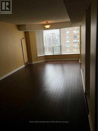 809 - 1276 Maple Crossing Boulevard, Burlington, ON - Indoor Photo Showing Other Room