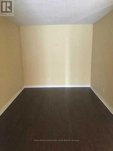 809 - 1276 Maple Crossing Boulevard, Burlington, ON - Indoor Photo Showing Other Room