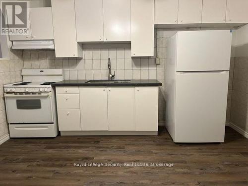 2 - 1746A EGLINTON AVENUE W , Toronto, Ontario M6E 2H6 2
