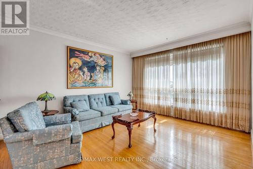 90 Tavistock Road, Toronto, ON - Indoor Photo Showing Living Room