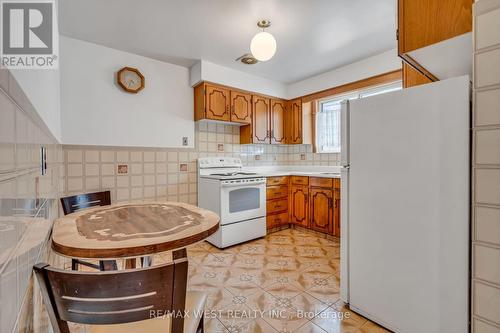 90 Tavistock Road, Toronto, ON - Indoor Photo Showing Kitchen