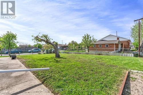 90 Tavistock Road, Toronto, ON - Outdoor