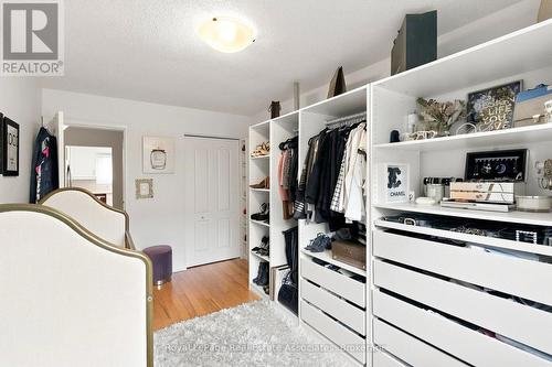 15 Quay Court, Hamilton, ON - Indoor With Storage