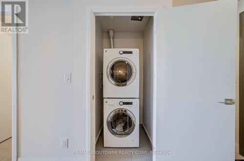 921 - 18 Uptown Drive, Markham, ON - Indoor Photo Showing Laundry Room