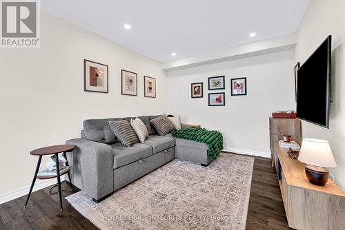 338 Pumpkinseed Crescent, Ottawa, ON - Indoor Photo Showing Other Room
