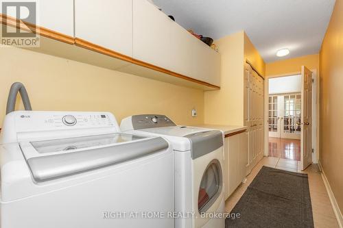 1446 Bourcier Drive, Ottawa, ON - Indoor Photo Showing Laundry Room