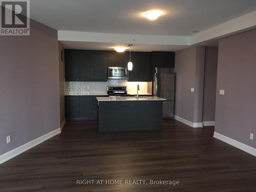 Large Kitchen - 312 - 2910 Highway No, 7 Road W, Vaughan, ON - Indoor Photo Showing Kitchen