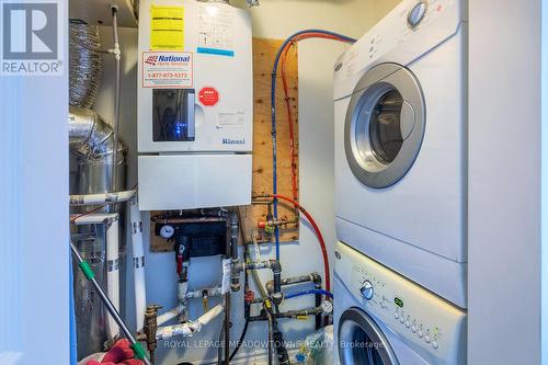 19 - 10 Carnation Avenue, Toronto, ON - Indoor Photo Showing Laundry Room