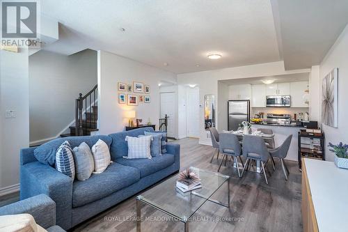 19 - 10 Carnation Avenue, Toronto, ON - Indoor Photo Showing Living Room