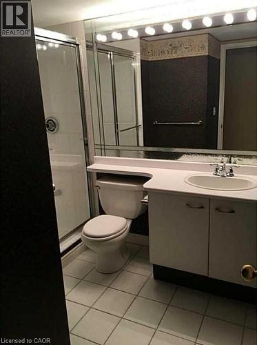 1276 Maple Crossing Boulevard Unit# 809, Burlington, ON - Indoor Photo Showing Bathroom