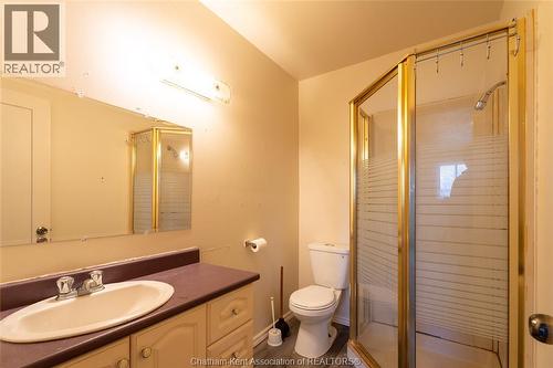 16 Arthur Drive, Chatham, ON - Indoor Photo Showing Bathroom