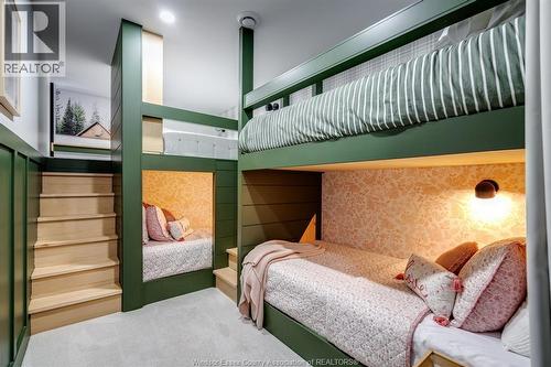 568 Road 2 West, Kingsville, ON - Indoor