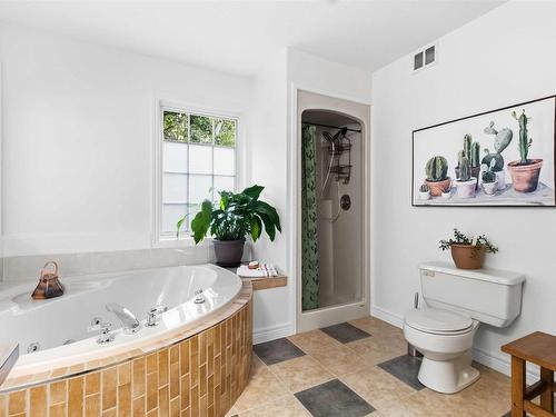 36 Winley Drive, Windsor Junction, NS - Indoor Photo Showing Bathroom