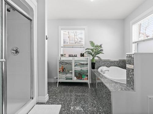 42 Margaret Road, Halifax, NS - Indoor Photo Showing Bathroom