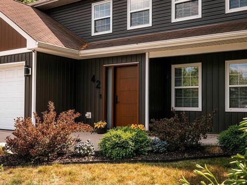 42 Margaret Road, Halifax, NS - Outdoor