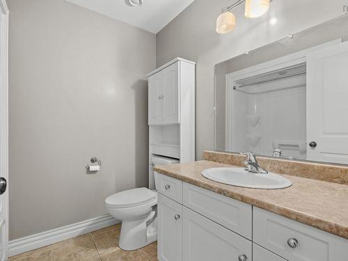 45 Stirling Drive, Cole Harbour, NS - Indoor Photo Showing Bathroom